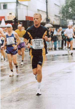 Bilder von meinem ersten Marathon in Berlin am 26.09.99 